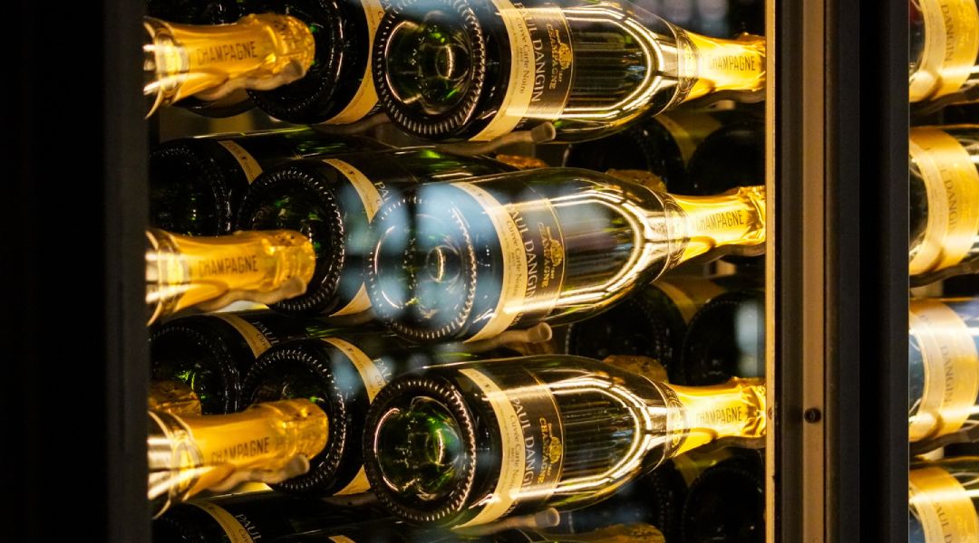 Hoe lang kun je champagne bewaren?