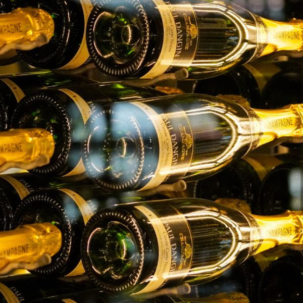 Hoe lang kun je champagne bewaren?