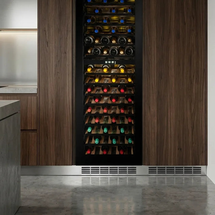 Cella KitchenLine W96B-TO inbouw wijnkoelkast, in een keuken
