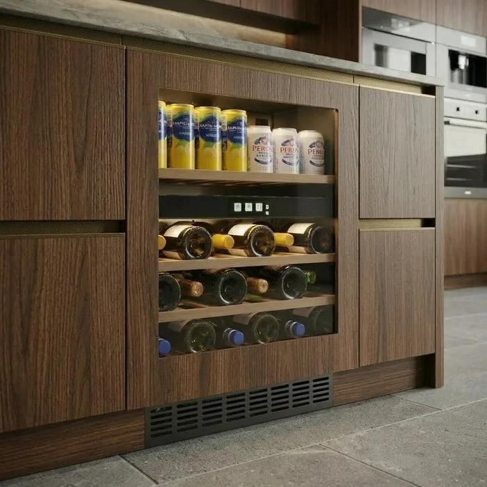 Cella KitchenLine WBV36PANEL-TO onderbouw wijn- en drankkoelkast, in een keuken