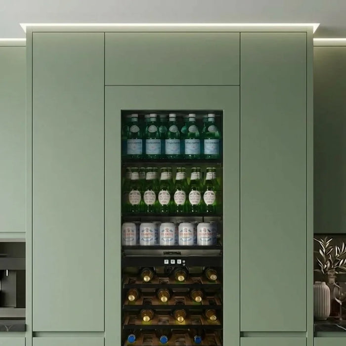 Cella KitchenLine WBV99PANEL-TO inbouw wijn- en drankkoelkast, in een keuken