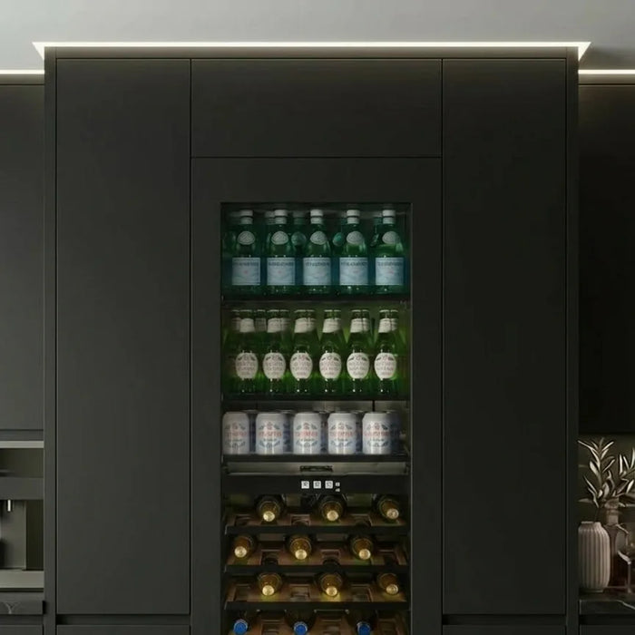 Cella KitchenLine WBV99PANEL-TO inbouw wijn- en drankkoelkast, in een keuken