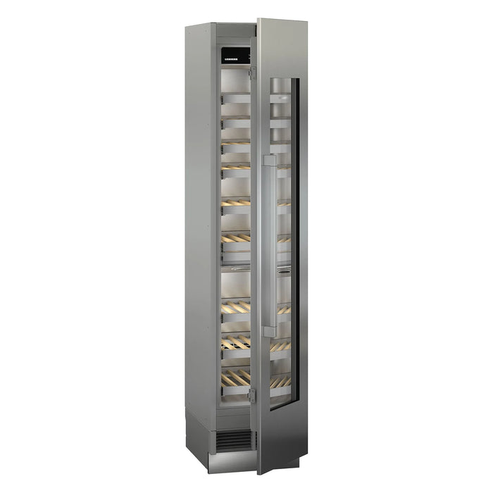 Liebherr Monolith EWPi 9470 schuin aanzicht met half geopende deur