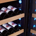 Swisscave Premium WLB-360DFD-MIX vrijstaande wijnkoelkast, verlichting in blauw langs de zijwand